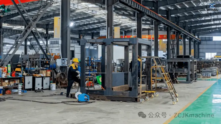 Τιμή μηχανής κατασκευής μπλοκ & τούβλων: 5 παγίδες κόστους που πρέπει να αποφεύγουν οι αγοραστές